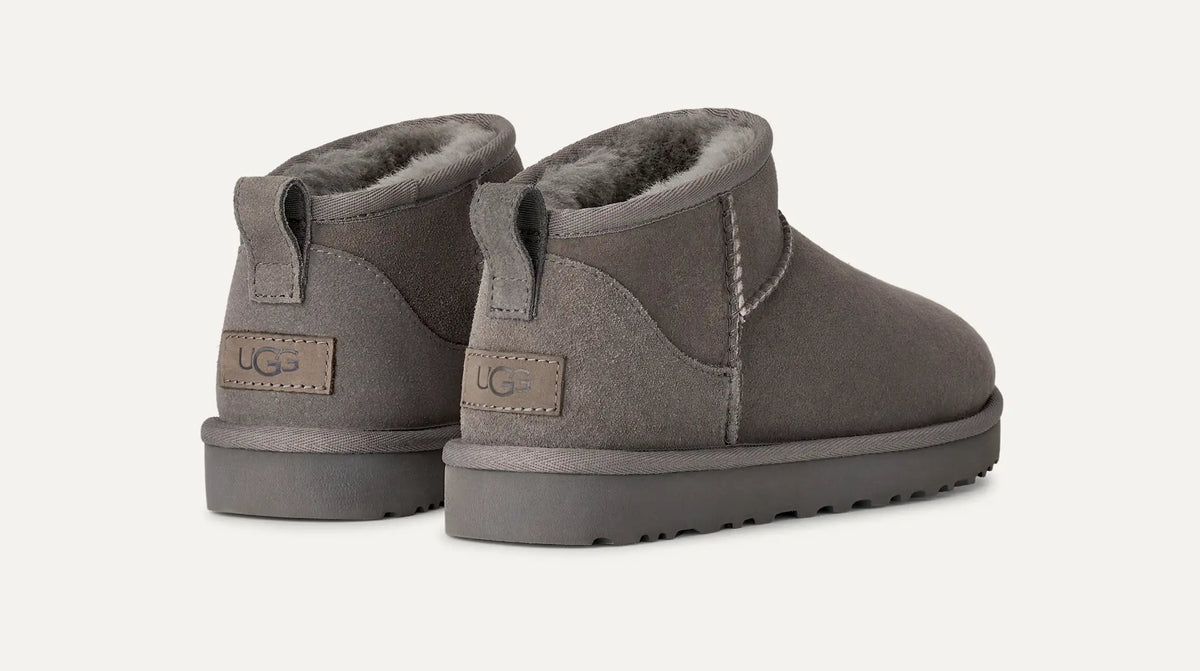 UGG Classic - Grey