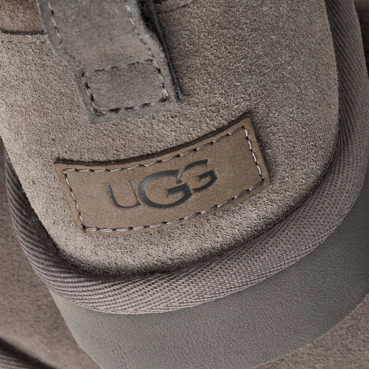 UGG Classic - Grey